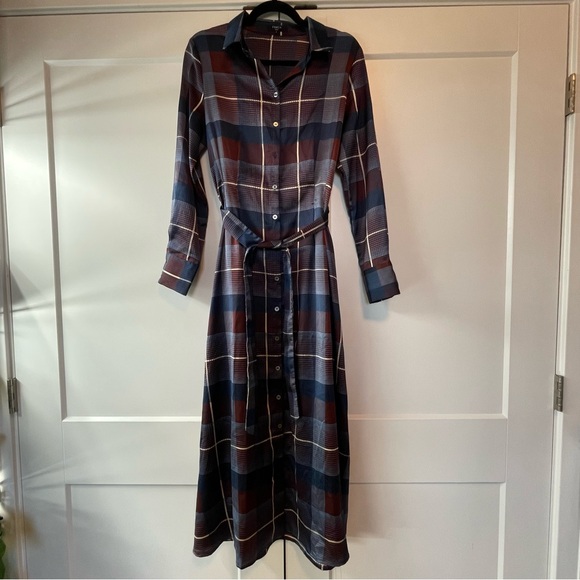 Maxi Dress - Picture 2 of 6